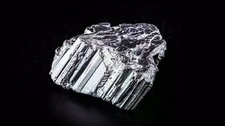 rareearthelementneodymiumjpg.jpg