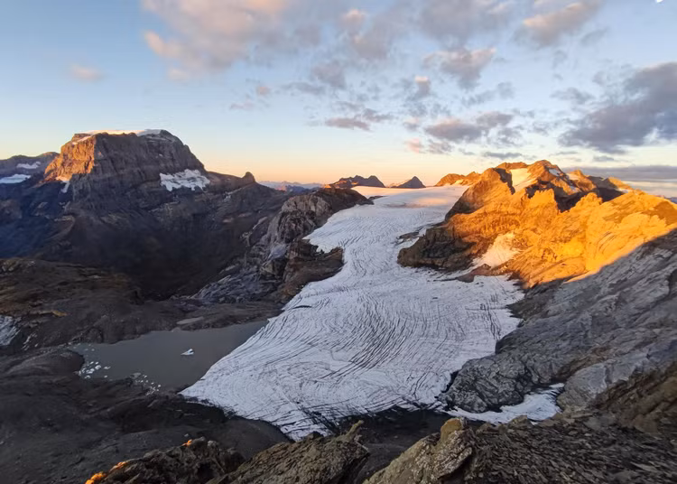 snow-free-claridenfirn-glacier-in.jpg
