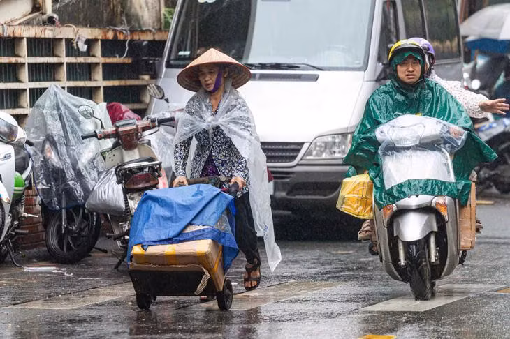 Không khí lạnh gây mưa từ đêm mai ở miền Bắc. Ảnh: Tuấn Anh