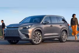 Lexus TX 2027 tăng giá bán, tạm dừng phiên bản plug-in hybrid