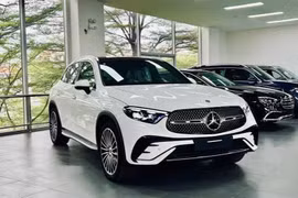 Mercedes-Benz GLC 300 2026 đang giảm hơn nửa tỷ đồng tại đại lý