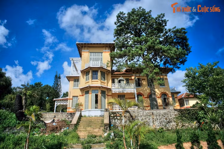 Loạt địa điểm mang dấu ấn hoàng hậu Nam Phương ở Đà Lạt Loat dia diem mang dau an hoang hau Nam Phuong o Da Lat