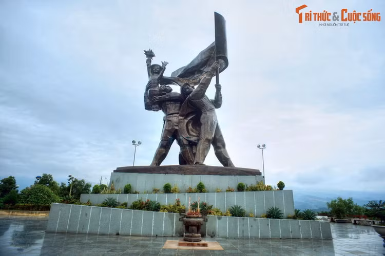 10 sự thật khó tin về trận Điện Biên Phủ chấn động địa cầu - Hình 9 10 su that kho tin ve tran Dien Bien Phu chan dong dia cau-Hinh-9