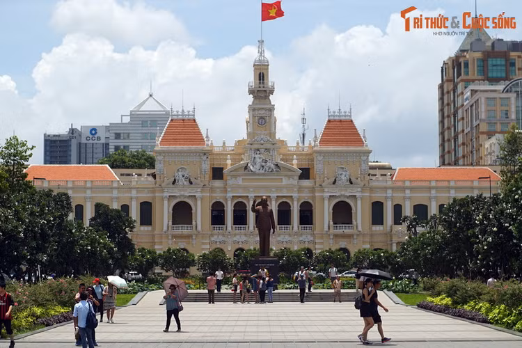 Những địa điểm ghé thăm đầy ý nghĩa ở TP HCM dịp 30/4 - Hình 8 Nhung dia diem ghe tham day y nghia o TP HCM dip 30/4-Hinh-8