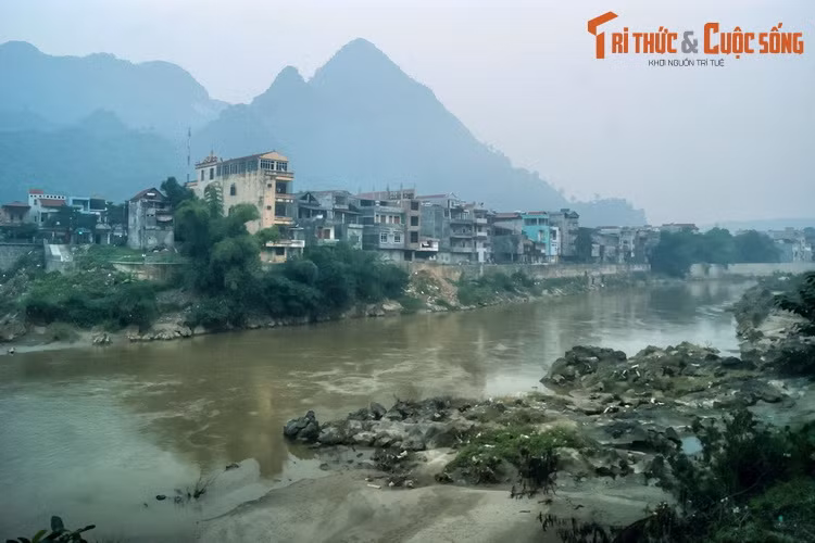 Lặng ngắm vẻ đẹp các dòng sông trên ba miền đất nước - Hình 3 Lang ngam ve dep cac dong song tren ba mien dat nuoc-Hinh-3