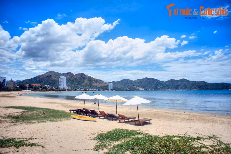Chiem nguong phong canh dep me hon o manh dat Khanh Hoa