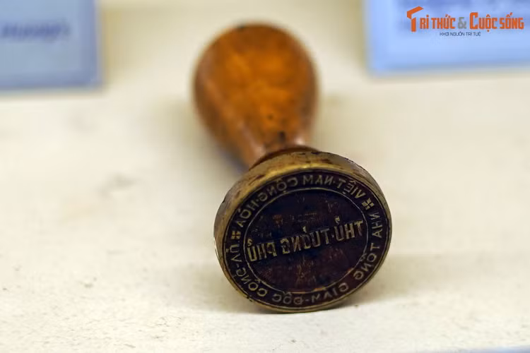 Những vật phẩm đặc biệt tìm được ở Sài Gòn ngày 30/4/1975 - Hình 6 Nhung vat pham dac biet tim duoc o Sai Gon ngay 30/4/1975-Hinh-6