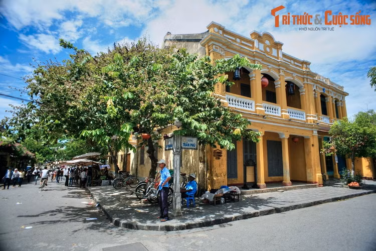 Top 15 điểm tham quan tuyệt nhất khi ghé thăm phố cổ Hội An - Hình 15 Top 15 diem tham quan tuyet nhat khi ghe tham pho co Hoi An-Hinh-15