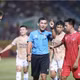 V.League xem xét mời trọng tài ngoại cho vòng quyết định
