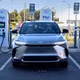 Toyota Hybrid chuyển sang pin lithium-ion, giảm chi phí và tăng hiệu suất