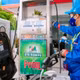Lý do nào khiến các chủ xe đời cũ lo lắng khi chuyển sang xăng E10?