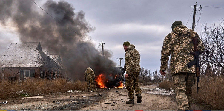 ហើយឥឡូវនេះ ទីក្រុងមូស្គូប្រហែលជាមិនខ្វល់ថា ទាហានអ៊ុយក្រែននៅ Pokrovsk ចុះចាញ់ឬអត់នោះទេ ព្រោះតាមពិត គោលដៅយុទ្ធសាស្ត្ររបស់ទីក្រុងមូស្គូនៅ Pokrovsk ត្រូវបានសម្រេចជាមូលដ្ឋាន។ AFU គួរតែដកខ្លួនចេញពី Pokrovsk យ៉ាងឆាប់រហ័ស ដើម្បីការពារកងកម្លាំងរបស់ខ្លួន បើមិនដូច្នេះទេ ពួកគេនឹងទទួលរងការខាតបង់យ៉ាងធ្ងន់ធ្ងរដូចនៅ Ugledar កាលពីមួយឆ្នាំមុន នៅពេលដែលការឡោមព័ទ្ធរបស់ RFAF ត្រូវបានរឹតបន្តឹង។ 5-1668.jpg
