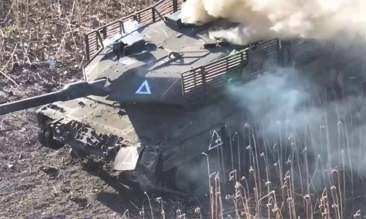 However, the AFU still has a number of armored vehicles in the vicinity of northwestern Pokrovsk. But at the moment, as one Ukrainian expert noted, the command cannot withdraw the equipment from the Pokrovsk-Myrnohrad direction. 13.jpg