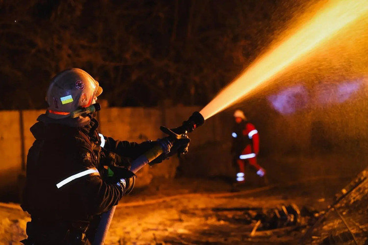 В последнее время Россия непрерывно меняет свое оружие на поле боя, и ряд прорывов не только значительно увеличил боевую мощь Вооруженных сил России (ВС РФ), но и поставил Вооруженные силы Украины (ВСУ) перед беспрецедентными трудностями. 1-3308.jpg