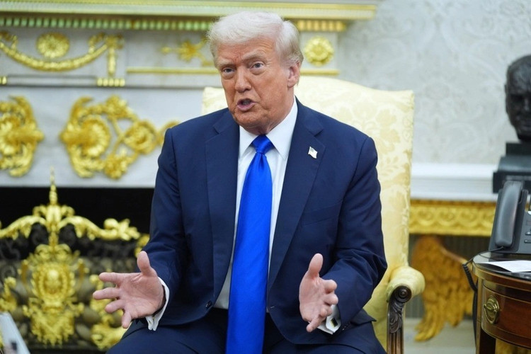 ໃນການຕອບໂຕ້, ປະທານາທິບໍດີ Trump ກ່າວວ່າທ່ານ 11-1449.jpg