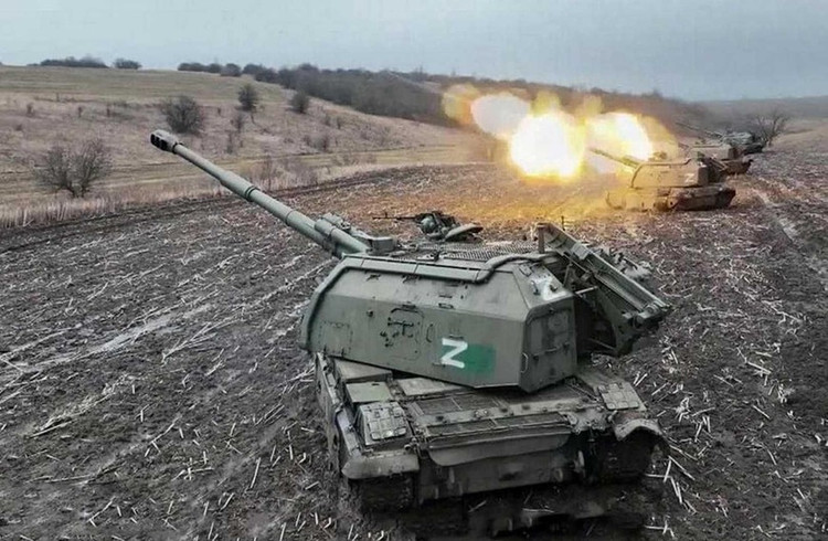 Sebagai contoh, dalam serangan ke atas bandar Bakhmut pada April 2023, RFAF membawa senapang gerak sendiri 2S19 Msta-S 152mm ke bandar untuk menembak terus, serta-merta memadamkan sarang rintangan AFU di bangunan bertingkat. 20.jpg