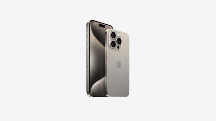iPhone 15 Pro sở hữu viền titanium.