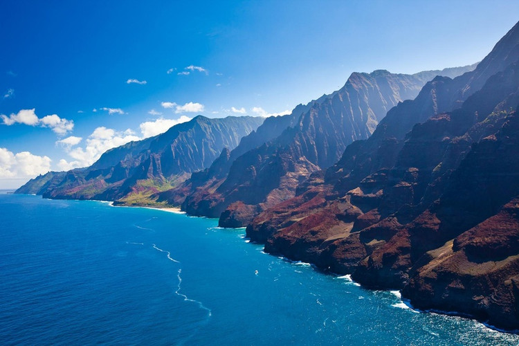 Bờ biển Na Pali ở Hawaii. Ảnh: Go Hawaii.
