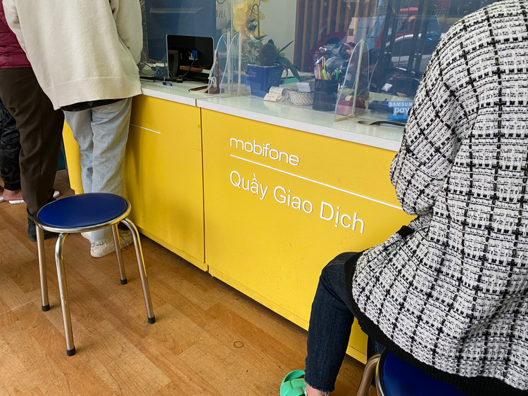 Cả nước hiện còn khoảng 1,8 triệu thuê bao di động cần chuẩn hóa dữ liệu cá nhân. Bộ TT&amp;TT sẽ không lùi thời hạn chuẩn hóa thông tin thuê bao. Do vậy, những thuê bao này có nguy cơ bị khóa nếu không thực hiện việc cập nhật.