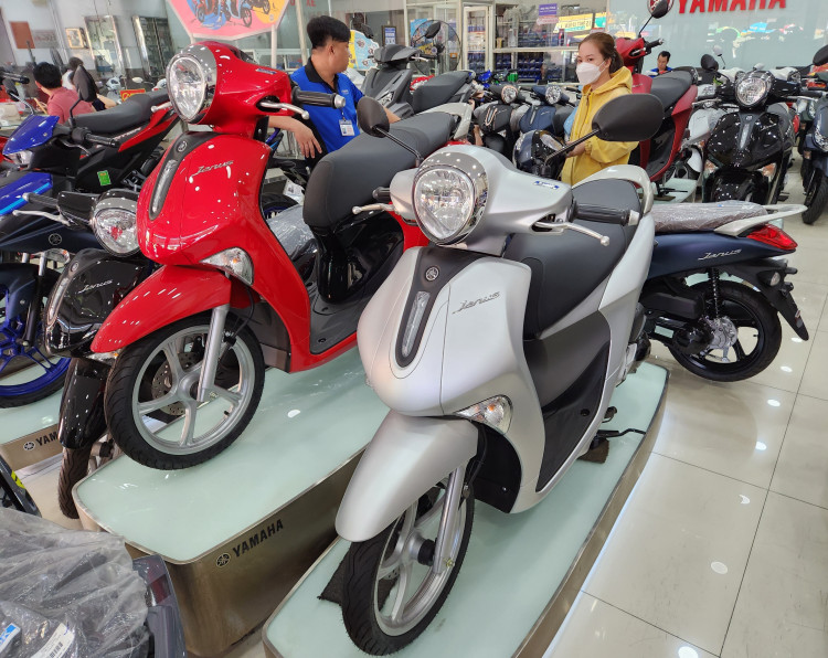 Giá xe tay ga của Yamaha không quá chênh lệch so với niêm yết chính hãng. Ảnh: Phúc Hậu.