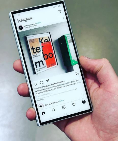 Màn hình ngoài của Galaxy Z Fold6 được thay đổi kích cỡ và tỷ lệ, thay vì dạng dọc như phiên bản hiện tại (Ảnh: ASBYT).