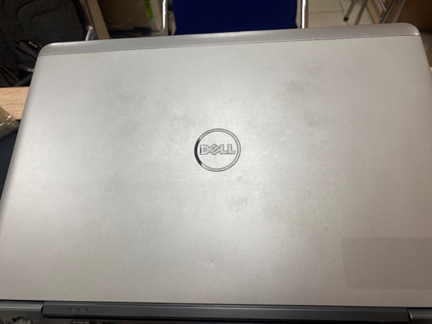 Mẫu Dell Latitude E7440 cũ giá 6 triệu đồng.