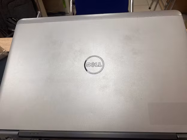 Mẫu Dell Latitude E7440 cũ giá 6 triệu đồng. Mẫu Dell Latitude E7440 cũ giá 6 triệu đồng.