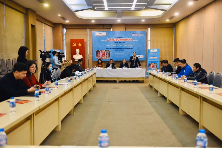 Lễ phát động Cuộc thi Áo dài doanh nhân 2023 qua ảnh lần thứ Nhất. Lễ phát động Cuộc thi Áo dài doanh nhân 2023 qua ảnh lần thứ Nhất.