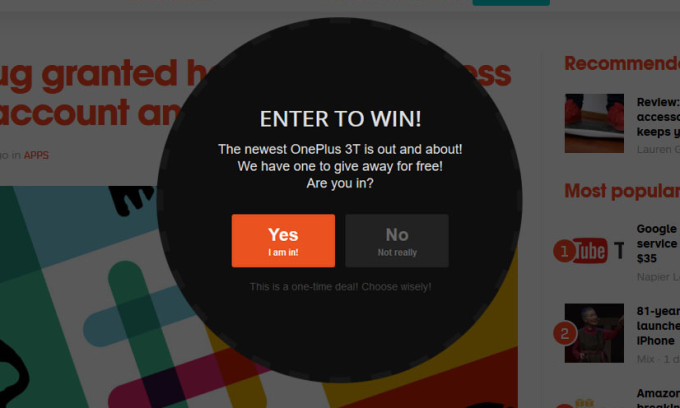 Pop-up có nội dung trúng thưởng điện thoại hiển thị trên một website. Ảnh: TNW
