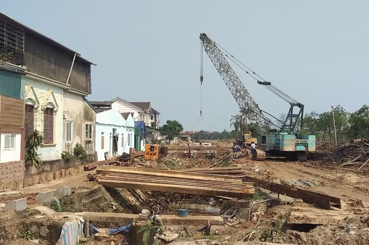 Dự án Mương thoát nước nối từ đường Hoàng Xuân Hãn đến Hồ điều hòa Công viên Trung tâm TP Hà Tĩnh.