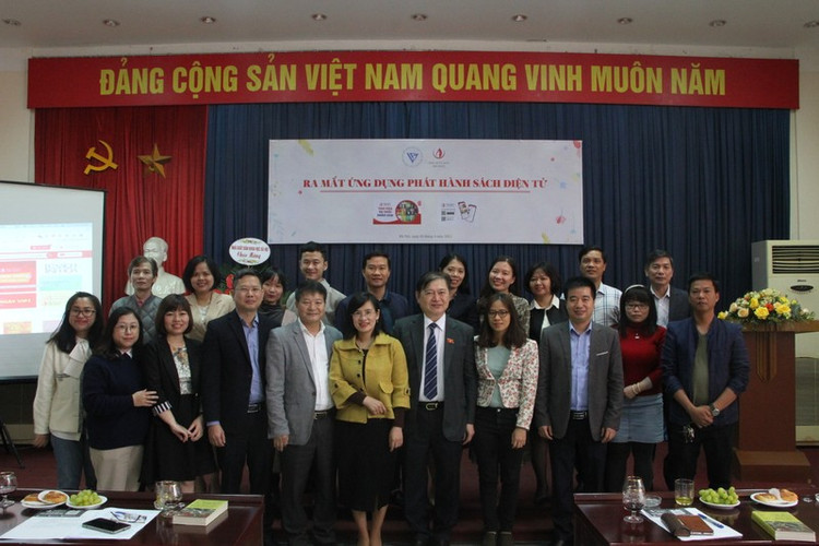 Nhà Xuất bản Tri thức ra mắt ứng dụng phát hành sách điện tử ảnh 2