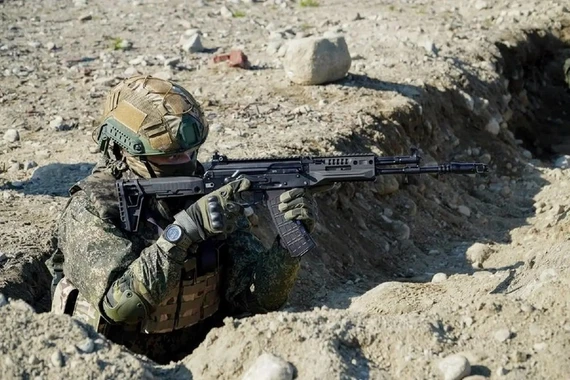 Đường ranh giới sinh tử dài 1.800 mét của Lữ đoàn Azov ở phía bắc Pokrovsk