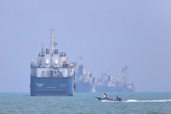 Khi nào eo biển Hormuz sẽ mở lại sau thỏa thuận Mỹ - Iran?