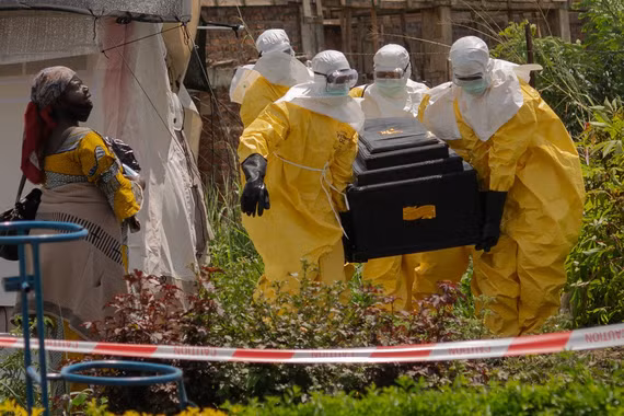 Dịch Ebola bùng phát tại châu Phi hiện chưa có vắc xin đặc hiệu