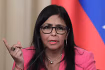 Tổng thống lâm thời Venezuela kêu gọi người dân đoàn kết