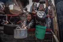 Thảm họa nhân đạo ở Gaza, hàng chục người chết đói trong một ngày