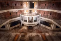 Ấn tượng trước loạt tòa nhà bỏ hoang ở nước Pháp