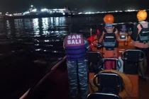 Toàn cảnh vụ chìm phà chở 65 người ở Indonesia