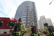 Toàn cảnh vụ cháy nhà cao tầng ở Seoul, hơn 110 người sơ tán