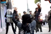 Làn sóng biểu tình lan rộng ở nhiều nơi khắp nước Mỹ