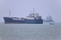 Iran và Oman tiến gần thỏa thuận mở lại eo biển Hormuz