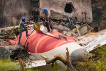 Thông tin mới về thảm kịch rơi máy bay ở Ấn Độ