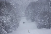 Cảnh tuyết rơi trắng xóa ở Hungary