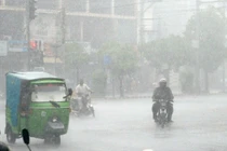 Mưa đá khủng khiếp ở Pakistan, hơn 100 người thương vong