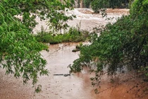 Mưa lớn khiến hơn 15.000 người phải sơ tán ở Trung Quốc