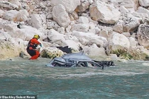 Ô tô lao xuống vực sâu ở điểm du lịch, hai người thiệt mạng