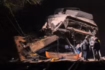 Lại xảy ra tai nạn tàu chở khách ở Tây Ban Nha