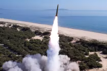 Triều Tiên phóng thử nhiều tên lửa đạn đạo