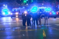 Xả súng hàng loạt ở Mỹ, 14 người thương vong