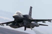 Thổ Nhĩ Kỳ bắn hạ UAV mất kiểm soát gần không phận